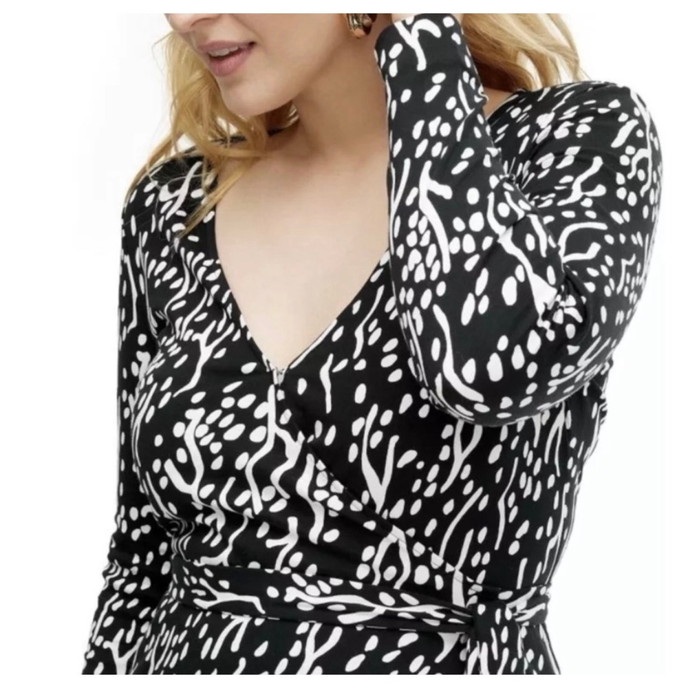 Diane Von Furstenburg (DVF) Target Wrap Dress Black White Print Midi Size XXS - Picture 3 of 15